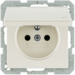 6768776082 Socket outlet with earthing pin and hinged cover with enhanced touch protection